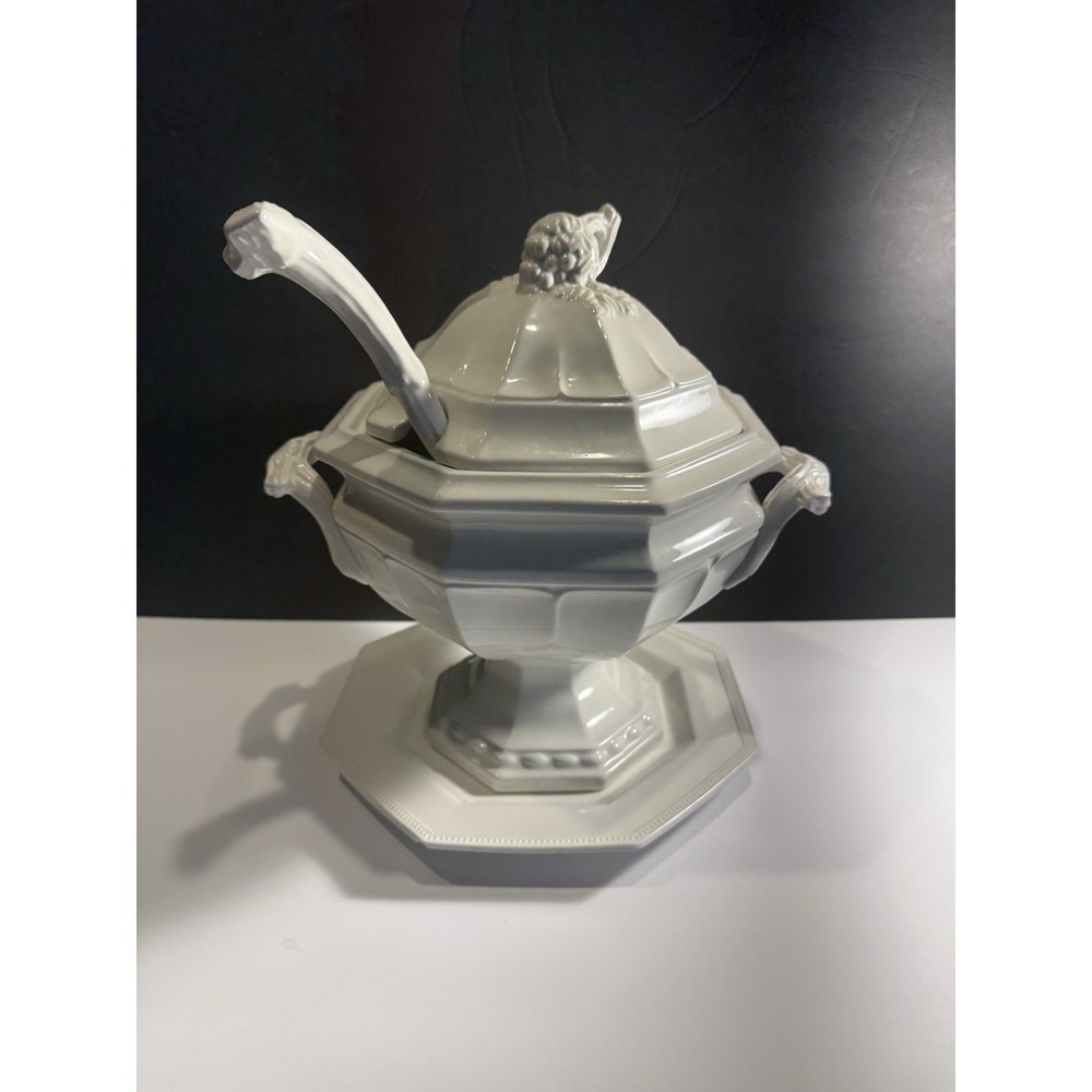 Vintage White Ironstone Red Cliff with Lid Ladle & Coordinated Underplate 11.5"